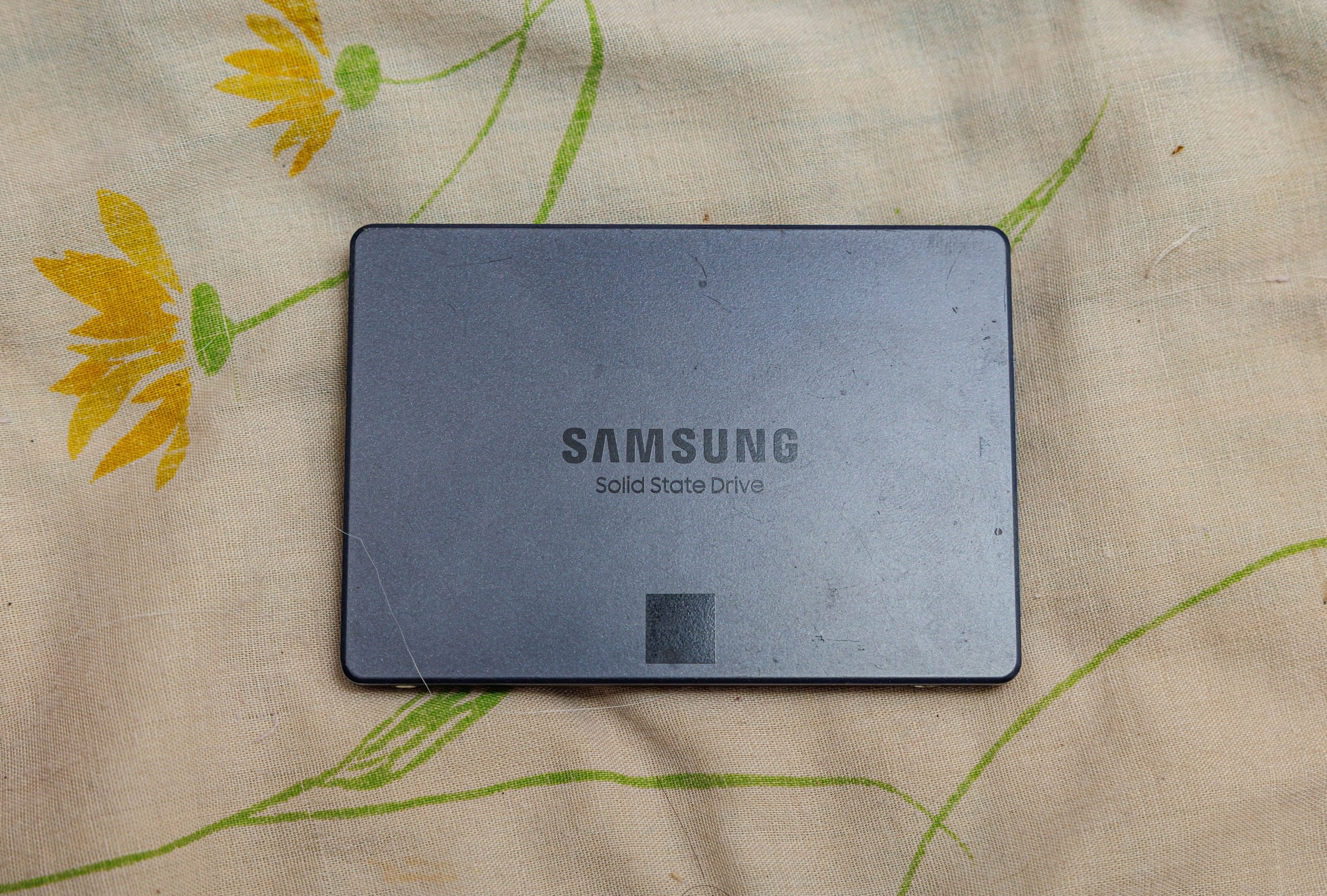 Samsung 870 EVO SATA SSD and M.2 SSD prepared for data recovery